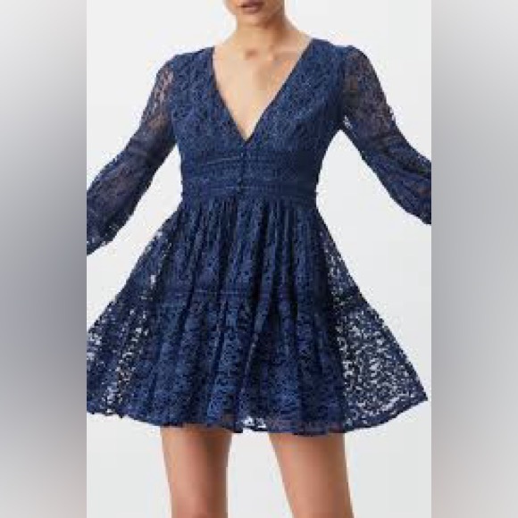 Venice Lace Mini Dress In Navy - Picture 5 of 5